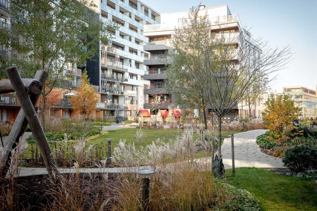 Trapphusrenovering bostadshus. Vällingby Flysta