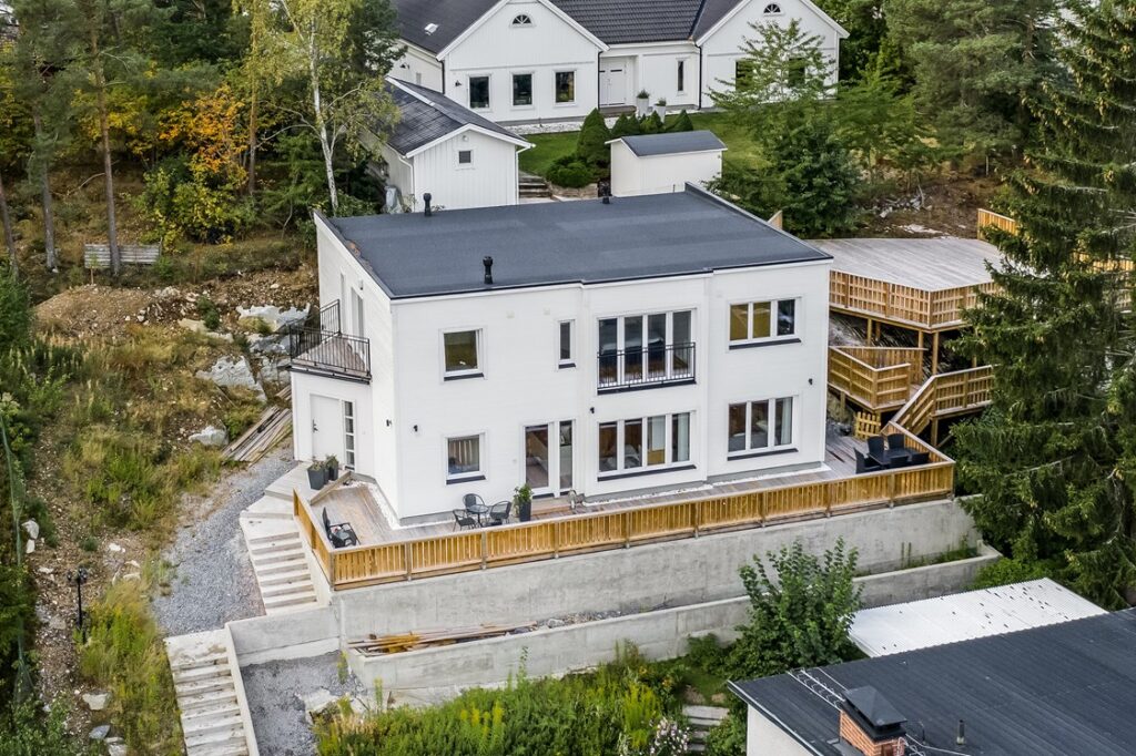 Takomläggning Takpapp. Järfälla | Byggentreprenör i Stockholm Byggföretag i Vasastan Renovering